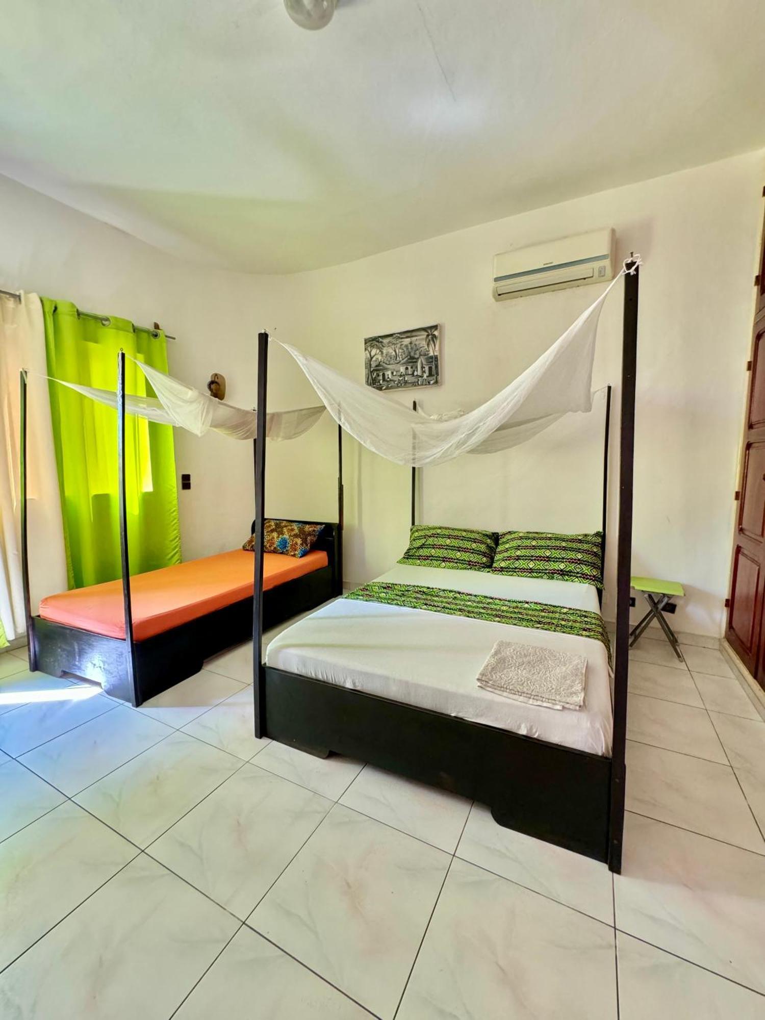 Guesthouse Cocotiers קוטונו מראה חיצוני תמונה